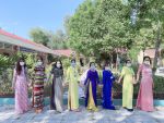 Nữ CĐV trường TH Định Phước hưởng ứng "Tuần lễ áo dài" năm 2022